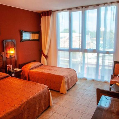 Le Grand Hotel Diego Antsiranana Exterior photo